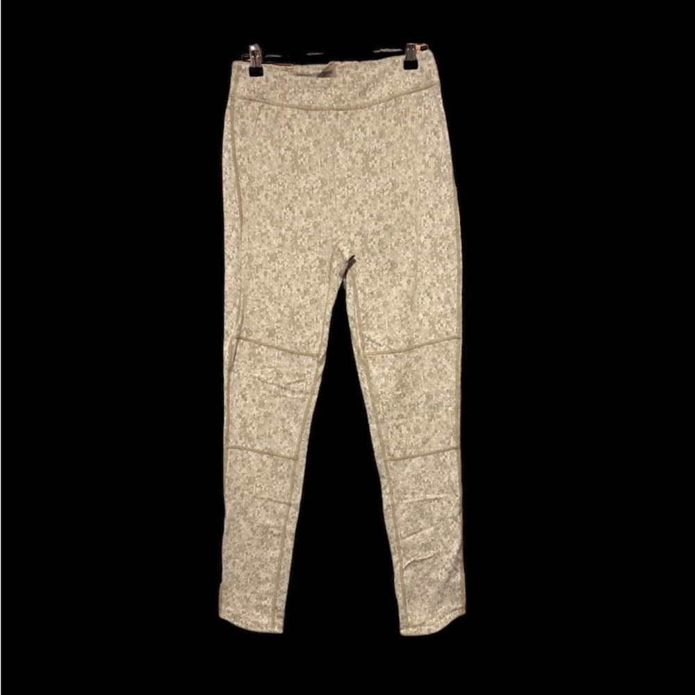 - Gymshark full length textured leggings size large.